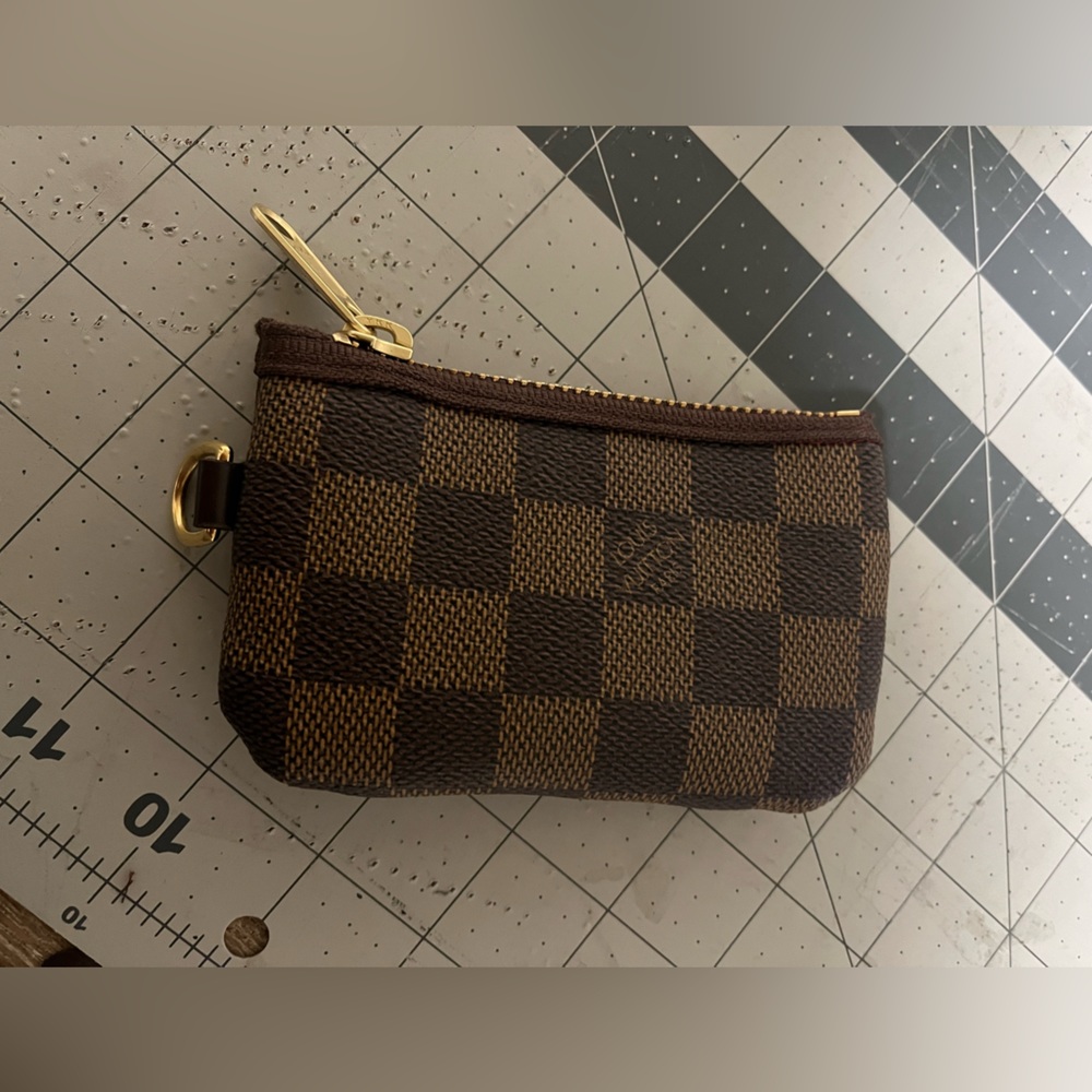 Repurposed Upcycled card / coin purse wallet made with LV Damier canvas 🔥🤩